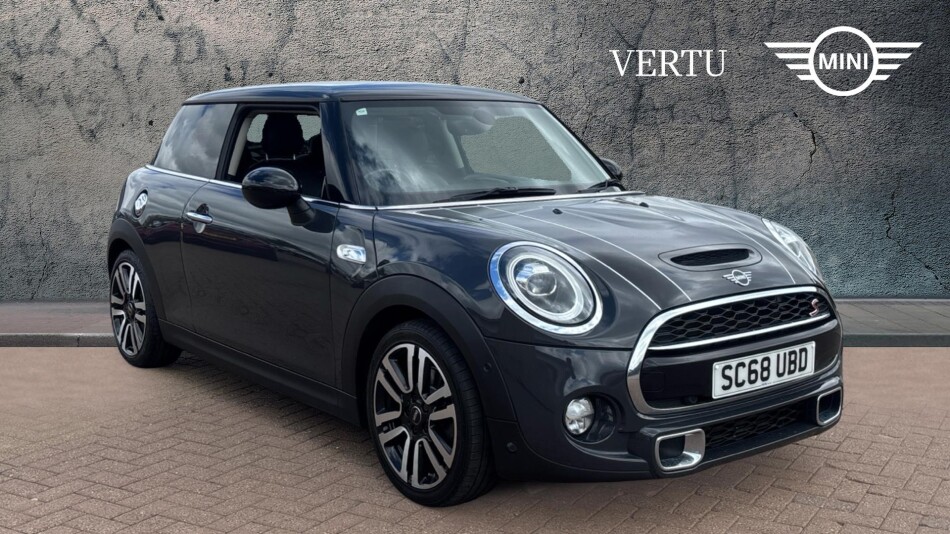 MINI Hatchback 2.0 Cooper S Exclusive II 3dr [Comfort/Nav Pack] Petrol Hatchback
